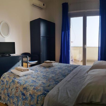 Brezza Di Mare Leilighet Lido di Ostia Eksteriør bilde