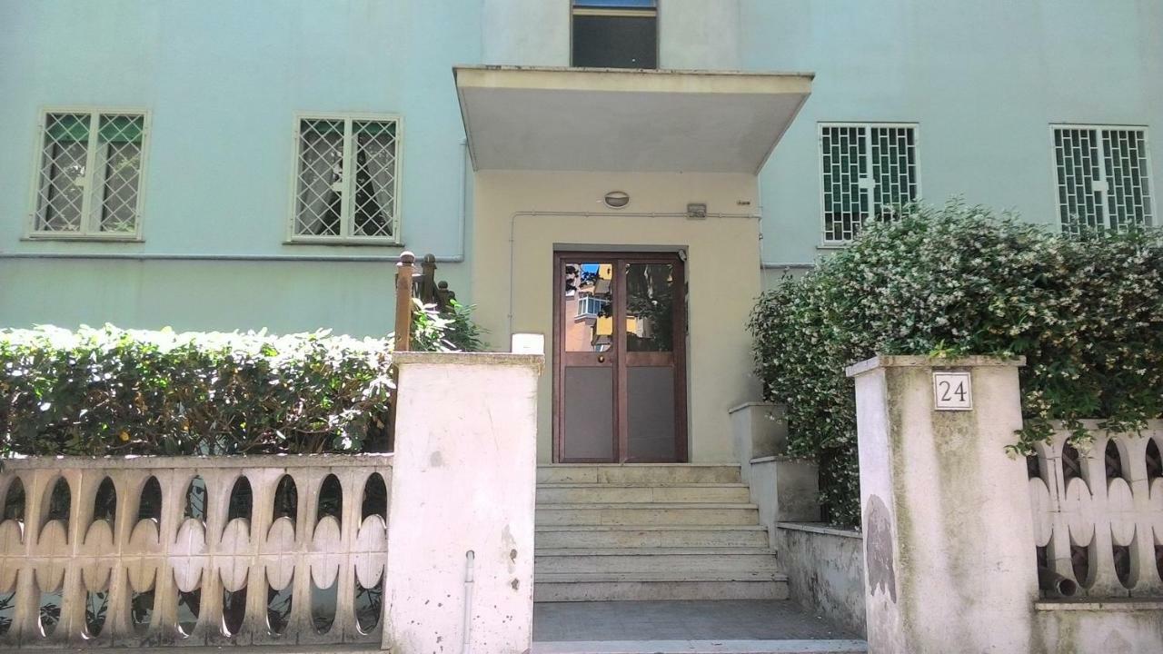 Brezza Di Mare Leilighet Lido di Ostia Eksteriør bilde