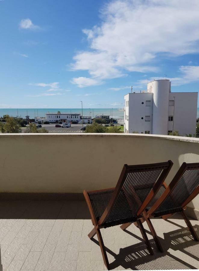 Brezza Di Mare Leilighet Lido di Ostia Eksteriør bilde